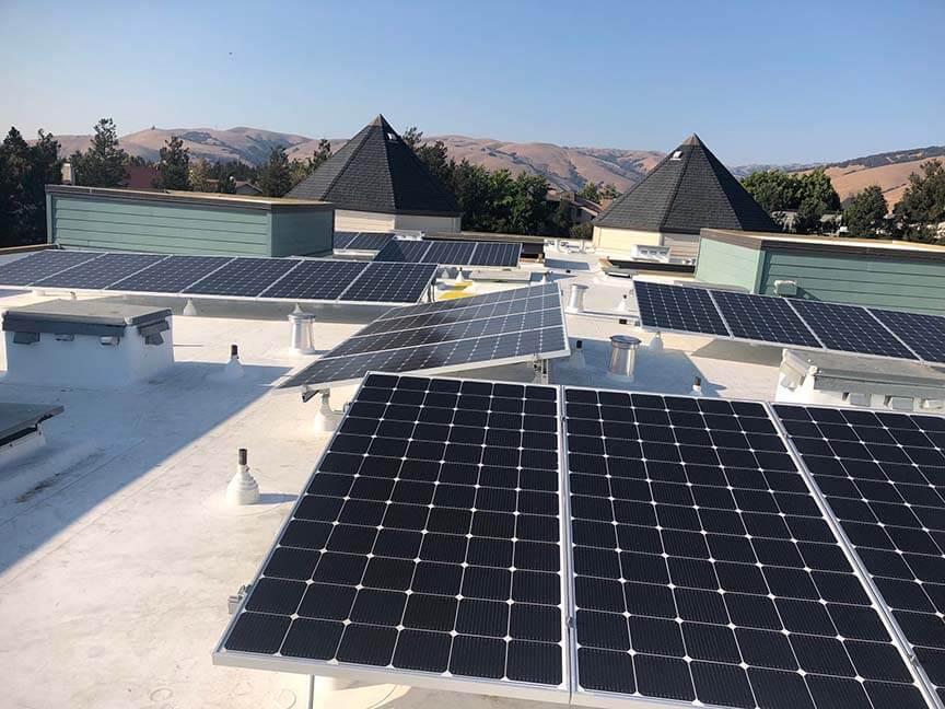 Single Ply Roofing with Solar Panels