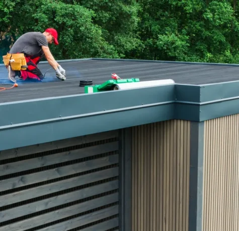 how long does a flat roof last