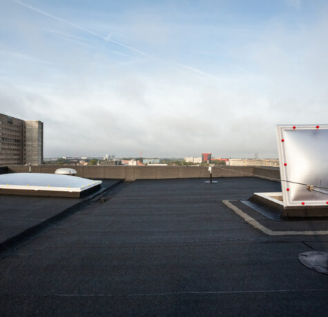 how to construct a flat roof